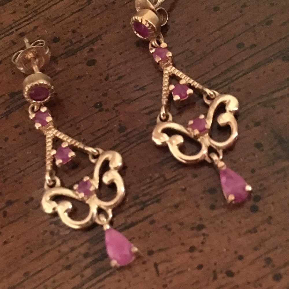 Beautiful Earrings chandelier 925 stamped NWOT
